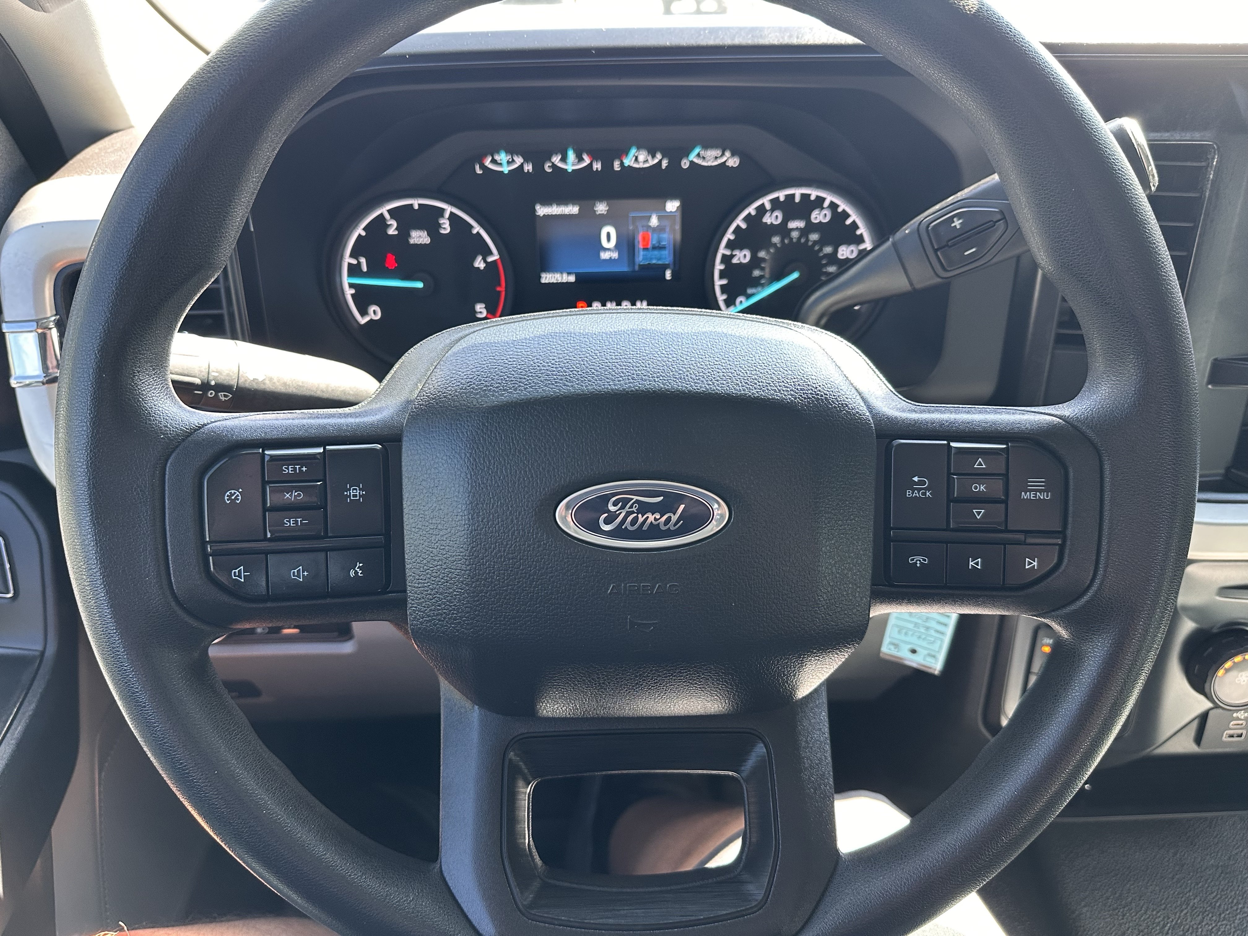 Used 2024 Ford F550 4x4 Crew Cab Super Duty image 18