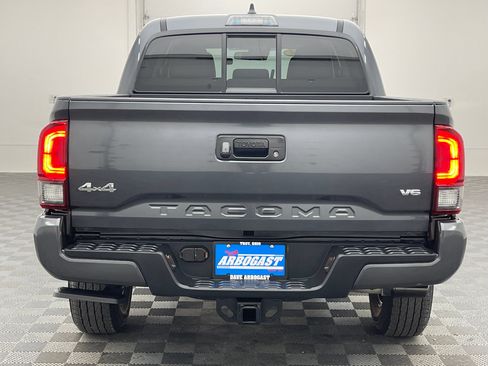 Used 2023 Toyota Tacoma SR AWD/4WD image 7