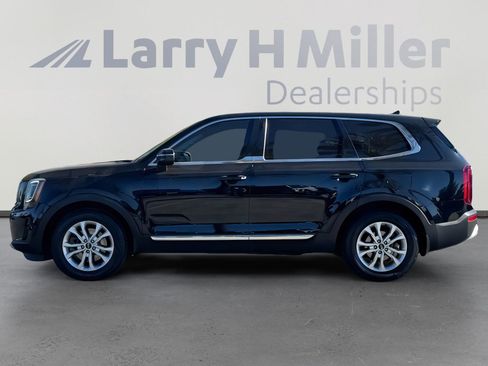 Used 2020 Kia Telluride LX image 2