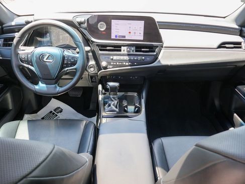 Used 2023 Lexus ES 350 w/ Premium Package FWD image 7