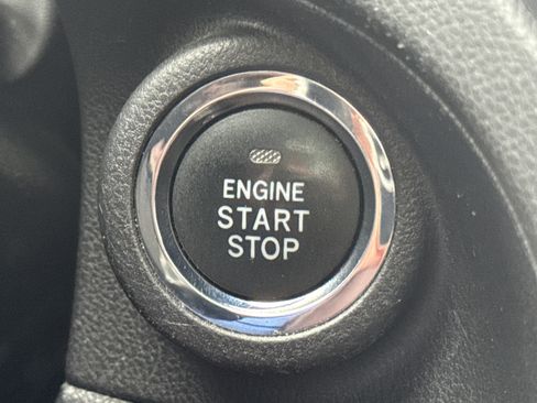 Used 2021 Subaru Ascent Touring w/ Popular Package #2 image 18