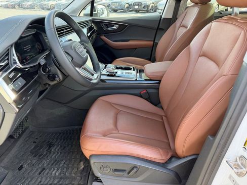 Certified 2023 Audi Q7 2.0T Premium Plus w/ Premium Plus Package image 3