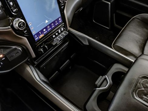 Used 2022 RAM 3500 Laramie image 25