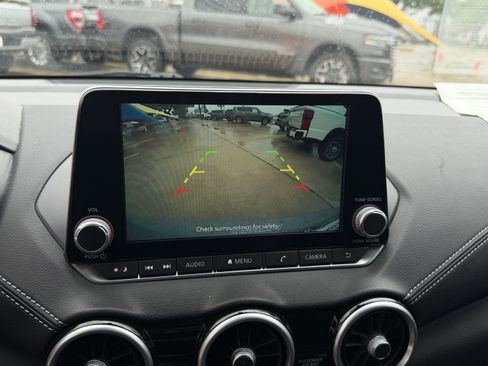 Used 2024 Nissan Sentra SV image 24