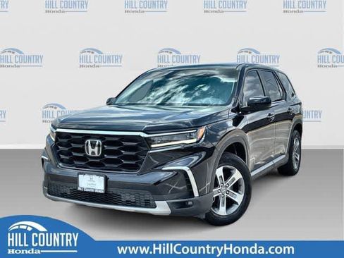 Used 2025 Honda Pilot EX-L image 1