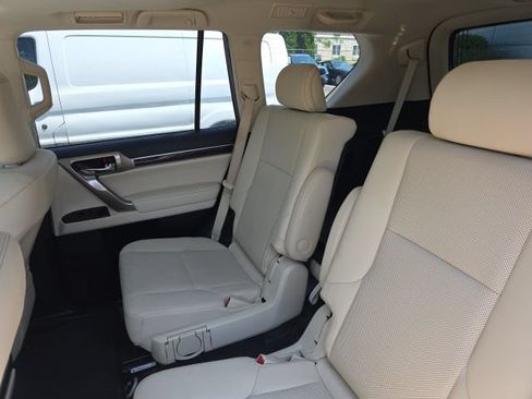 Used 2021 Lexus GX 460 Premium AWD/4WD image 10
