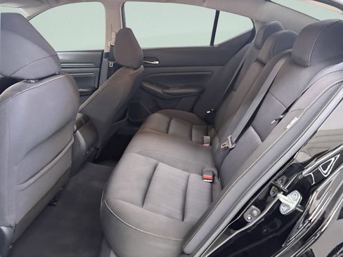 Used 2020 Nissan Altima 2.5 S FWD image 12