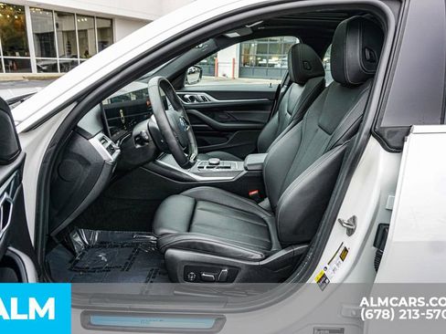 Used 2025 BMW i4 eDrive40 image 21