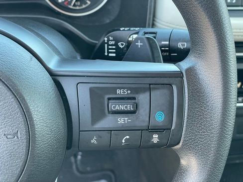 Certified 2024 Nissan Rogue SV AWD/4WD image 16