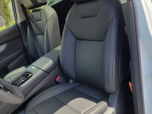 Used 2025 Nissan Murano SL image 16