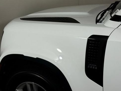 Used 2026 Land Rover Defender 110 S AWD/4WD image 13