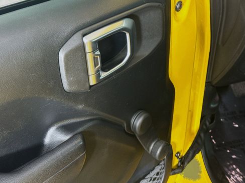 Used 2018 Jeep Wrangler Unlimited Sport image 24