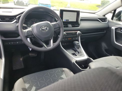 Used 2025 Toyota RAV4 XLE w/ Convenience Package AWD/4WD image 8
