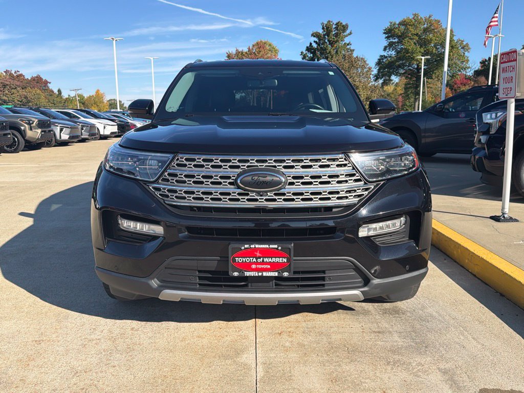 Used 2023 Ford Explorer Limited w/ Equipment Group 301A AWD/4WD image 2