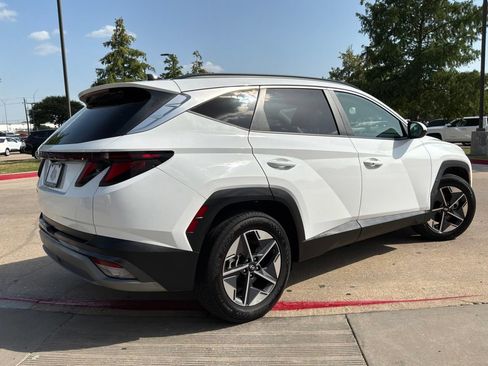 Used 2026 Hyundai Tucson SEL FWD image 6