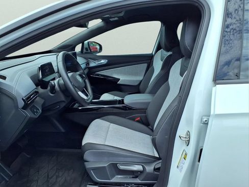 Used 2025 Volkswagen ID.4 Pro RWD image 7