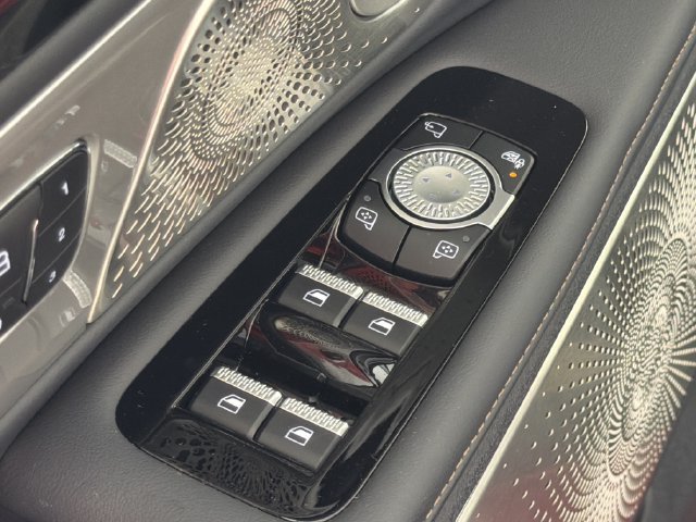 Used 2026 Lincoln Nautilus Reserve AWD/4WD image 19