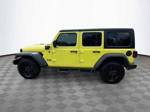 Used 2023 Jeep Wrangler Unlimited w/ Convenience Group AWD/4WD image 9