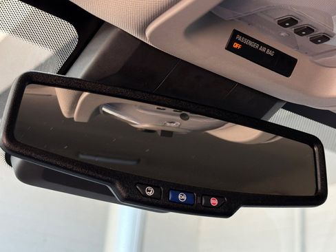 Used 2017 GMC Terrain SLT w/ Driver Alert Package I AWD/4WD image 24