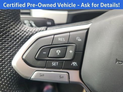 Certified 2023 Volkswagen Atlas SEL R-Line AWD/4WD image 15