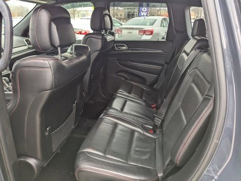 Used 2018 Jeep Grand Cherokee Trailhawk w/ Trailhawk Luxury Group image 18