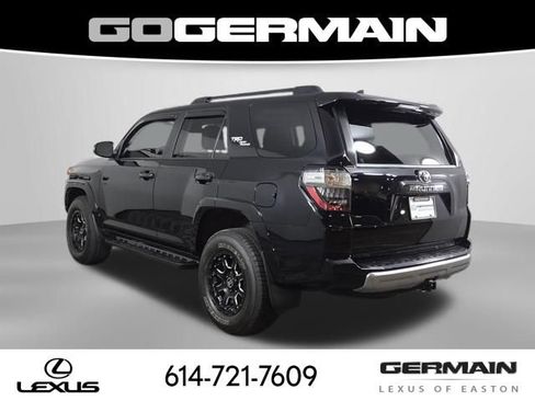 Used 2021 Toyota 4Runner TRD Off-Road Premium w/ Moonroof Package AWD/4WD image 11