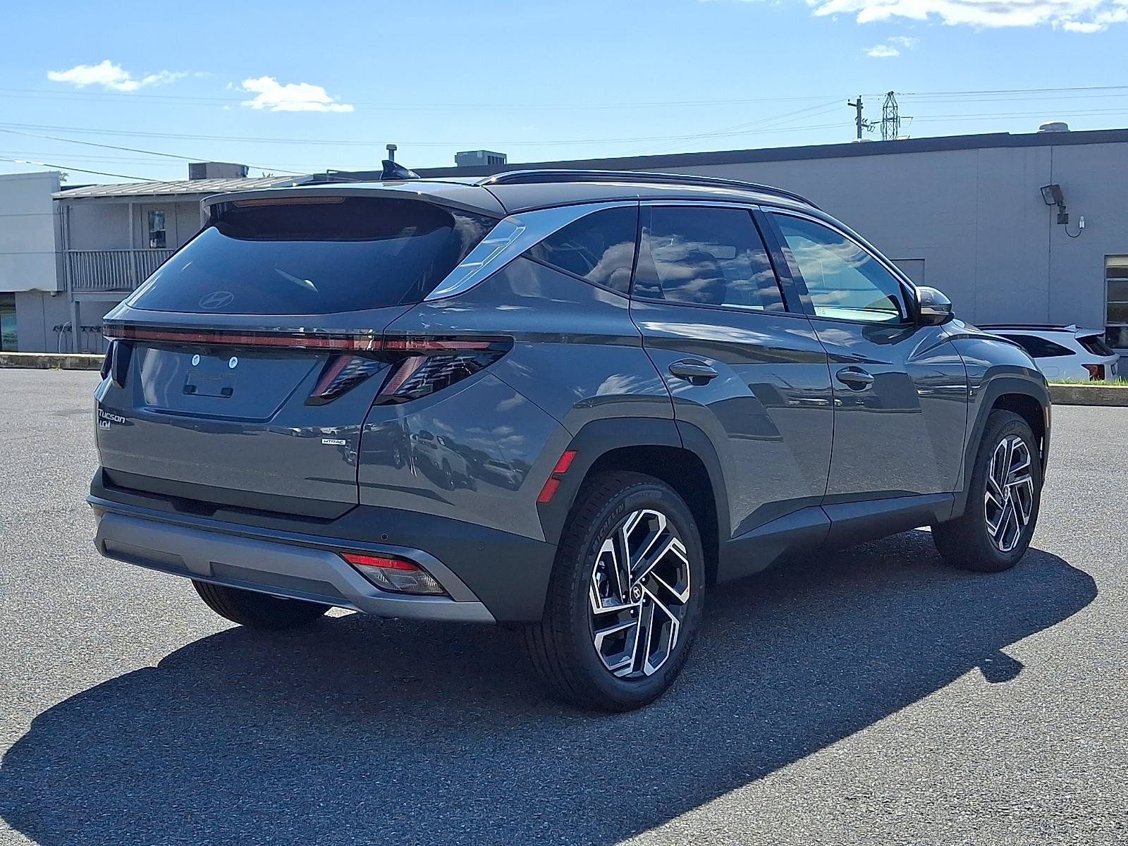 New 2026 Hyundai Tucson Limited AWD/4WD image 3