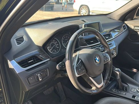 Used 2017 BMW X1 xDrive28i AWD/4WD image 13