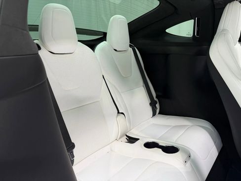Used 2023 Tesla Model X Plaid image 24