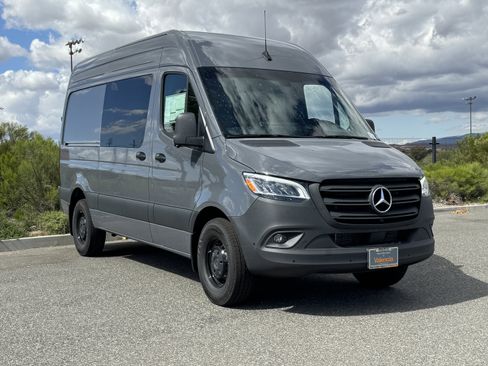 New 2026 Mercedes-Benz Sprinter 2500 image 6