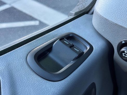 Used 2015 Ford Transit 350 148 Medium Roof image 25