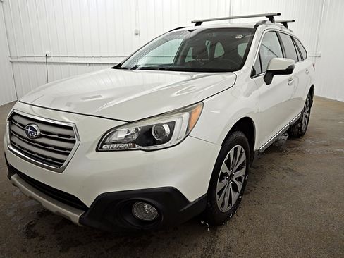 Used 2017 Subaru Outback 3.6R Touring image 20