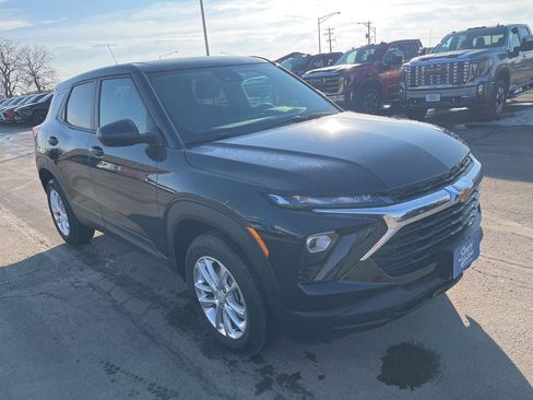 New 2026 Chevrolet TrailBlazer LS w/ LS Convenience Package image 3