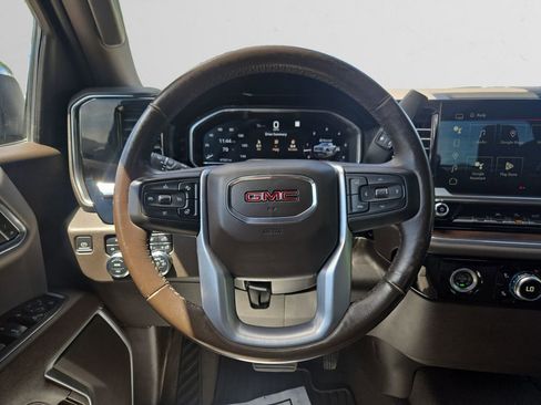 Used 2023 GMC Sierra 1500 SLT AWD/4WD image 13