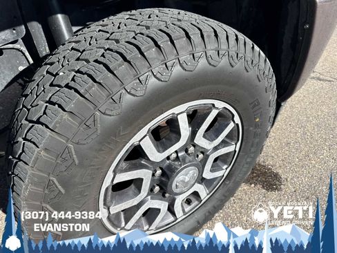 Used 2024 RAM 2500 Limited image 9