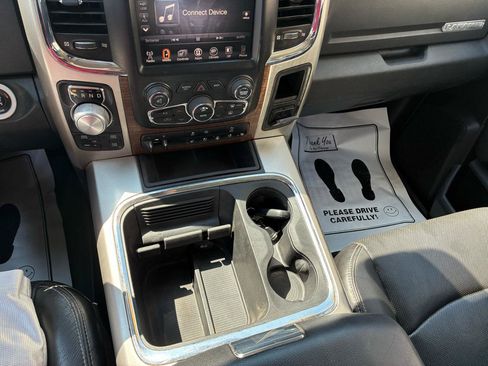 Used 2016 RAM 1500 Laramie AWD/4WD image 23