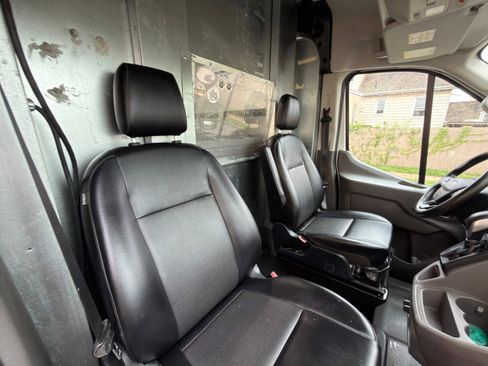 Used 2021 Ford Transit 350 Medium Roof RWD image 29