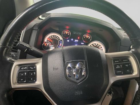 Used 2017 RAM 1500 Laramie AWD/4WD image 14