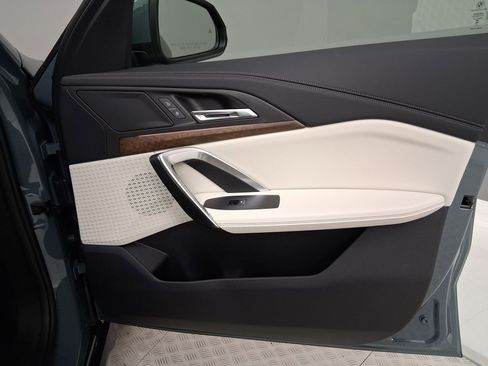 New 2026 BMW X1 xDrive28i w/ Convenience Package image 29