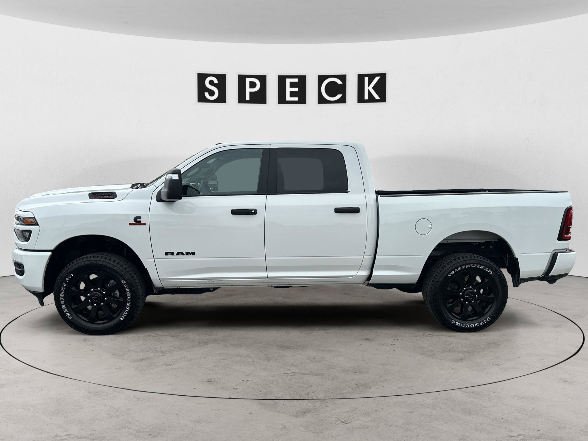 Used 2026 RAM 2500 Big Horn AWD/4WD image 2