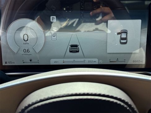 Used 2025 Genesis G90 3.5T image 27