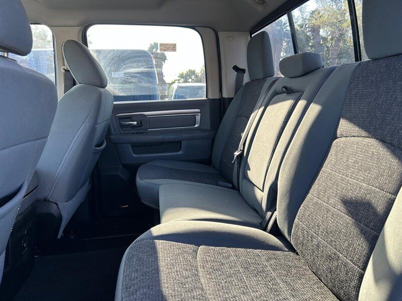 Used 2018 RAM 1500 Big Horn AWD/4WD image 25