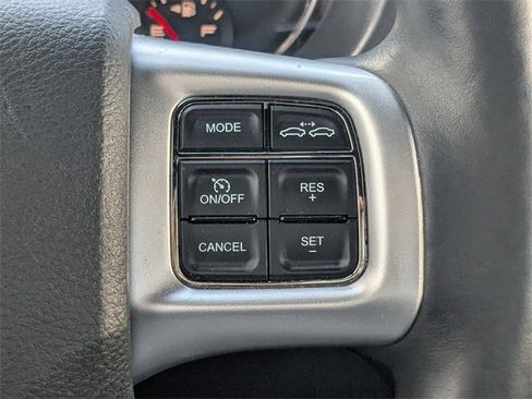 Used 2014 Dodge Charger R/T image 25