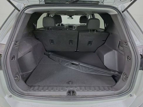 Used 2022 Chevrolet Equinox LT AWD/4WD image 27
