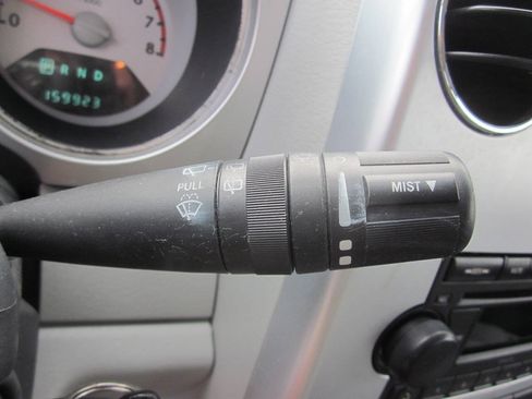 Used 2008 Chrysler PT Cruiser FWD image 23