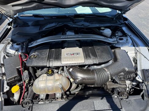 Used 2019 Ford Mustang GT Premium w/ Equipment Group 401A RWD image 56