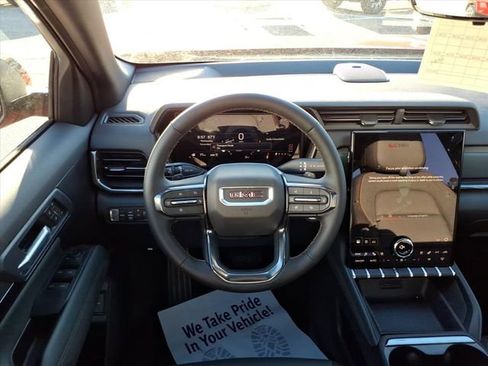 New 2026 GMC Terrain AT4 w/ Convenience Package III image 14