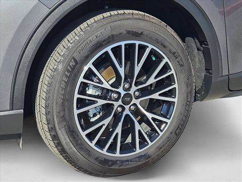 Used 2023 Ford Escape SE image 20