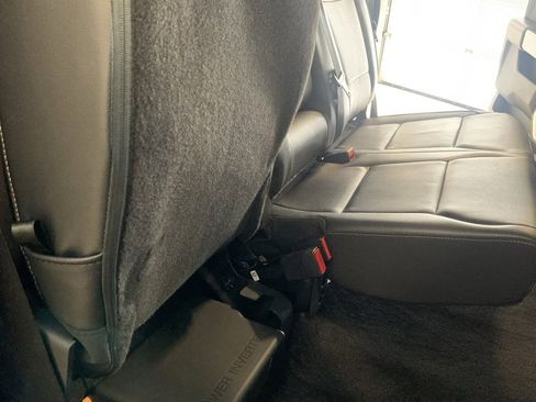 Used 2021 Ford F150 Lariat w/ Equipment Group 502A High image 16