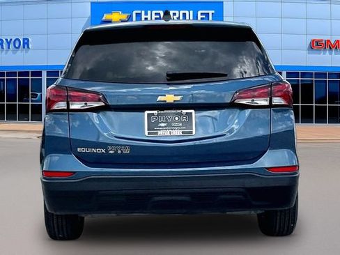 Used 2024 Chevrolet Equinox LS w/ LS Convenience Package FWD image 6